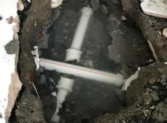 城关阳台漏水维修公司为您分享楼上楼下漏水怎么处理